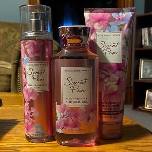 ***SOLD*** Bath & Body Works- Sweet Pea 3pc Set- body wash, body spray, lotion